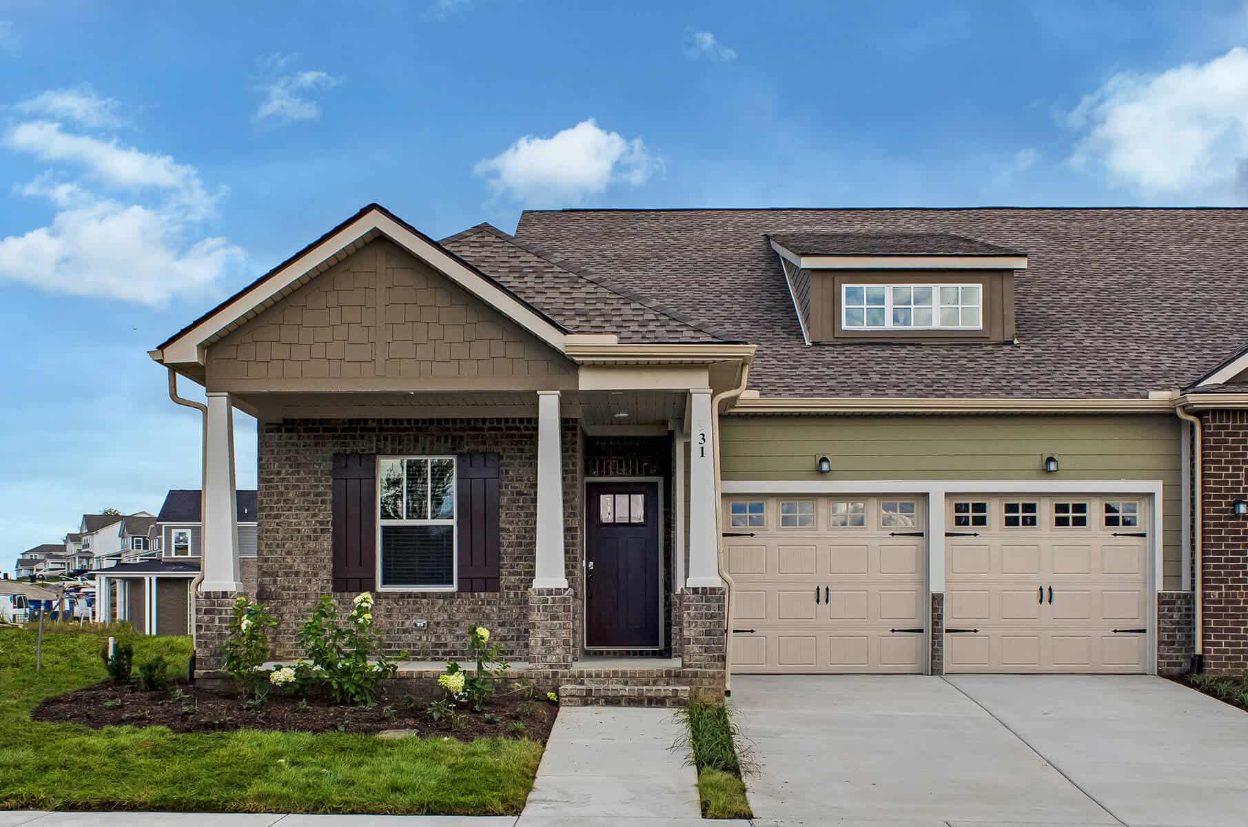 CHESTNUT/REDBUD: Exterior
